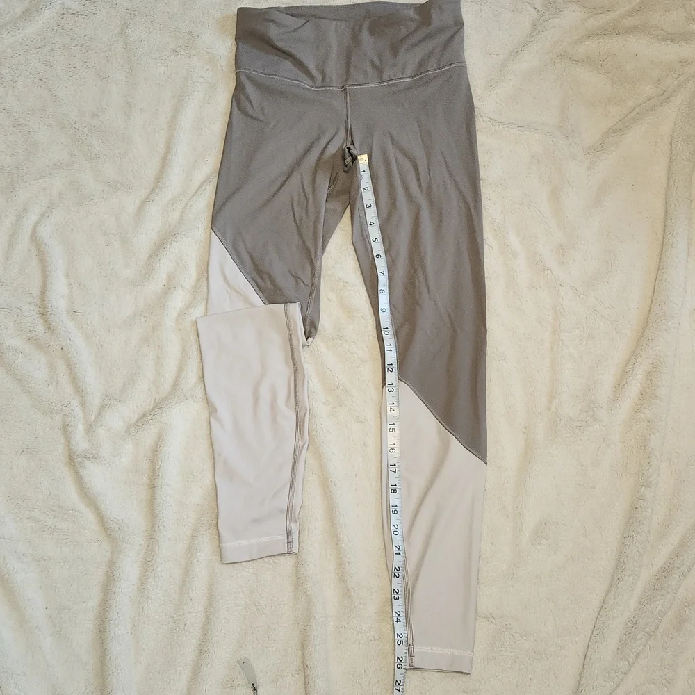 lululemon athletica Speed Wunder Gray & White Colorblock Leggings Women's Size 6